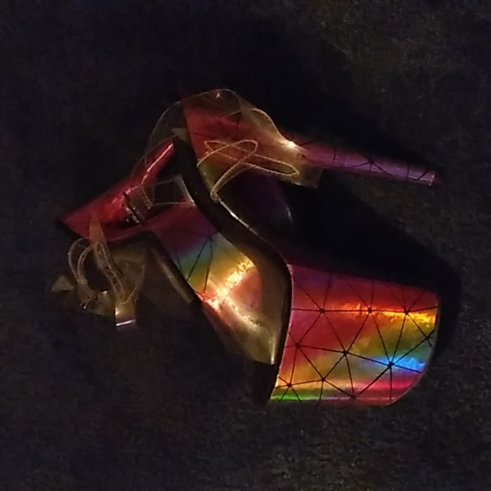 Shoes - Picture 3 of 3